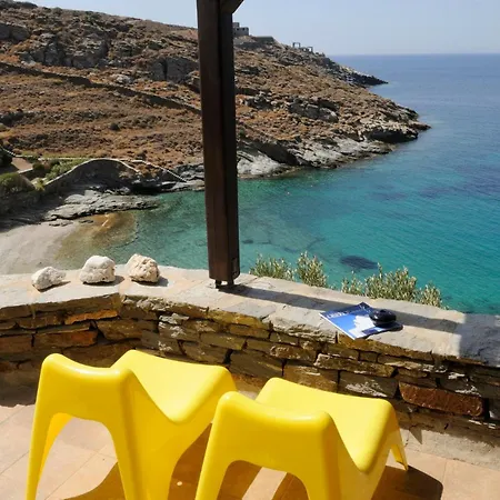 Feet-in-water House *