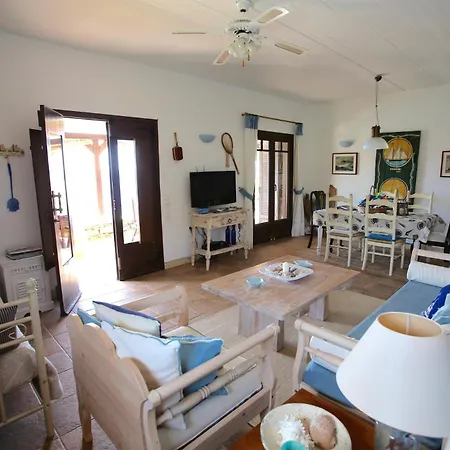 Feet-in-water House *